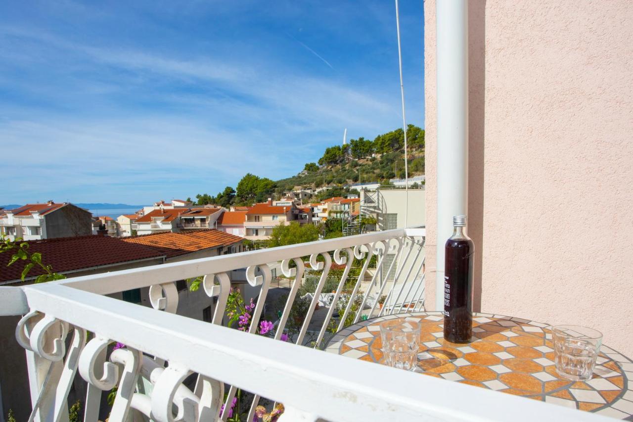 Apartmani Miki Podgora Exterior foto